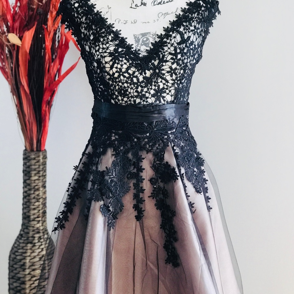 Beautiful Prom cocktail party dress size - S